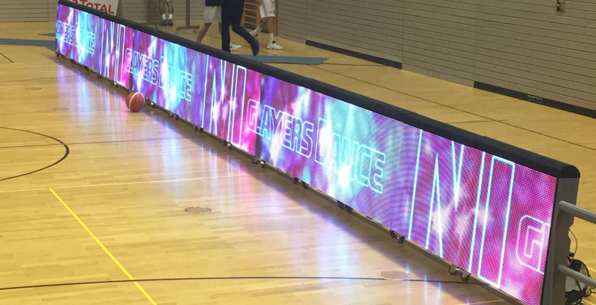 panneau LED bord de stade - HTVLED - High Tech Vision