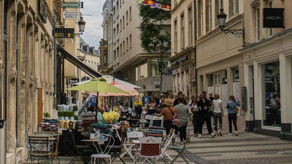 écrans LED pour communes Luxembourg - HTVLED - High Tech Vision